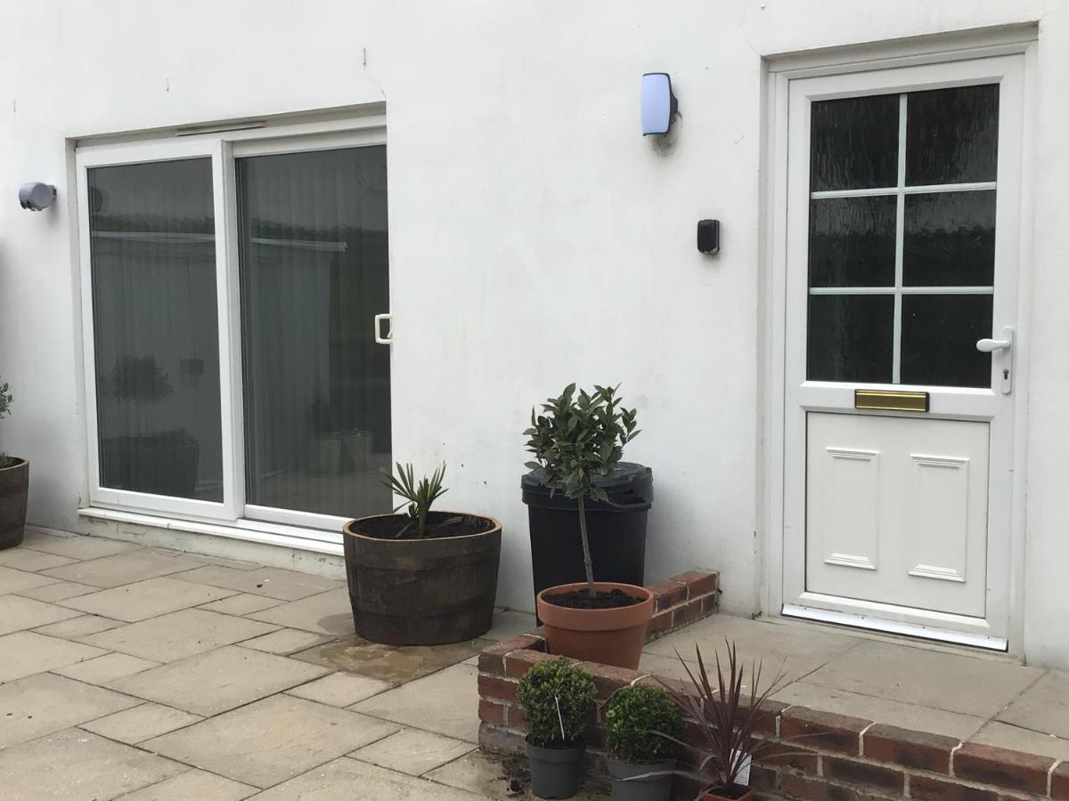 Rockmount Court Apartment Bournemouth Exterior photo